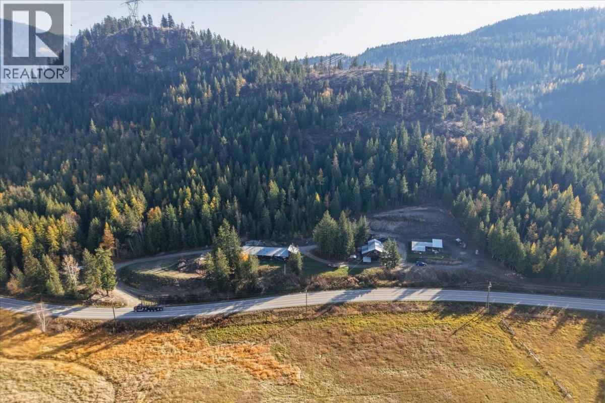 1880 Highway 6, Lumby - Image 1