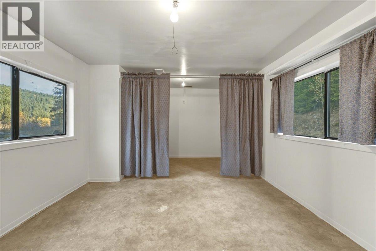 1880 Highway 6, Lumby - Image 1