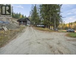 1880 Highway 6, Lumby, BC V0E2G1 Photo 22
