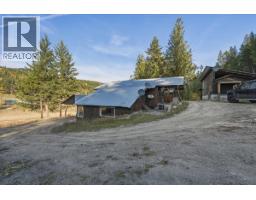 1880 Highway 6, Lumby, BC V0E2G1 Photo 28