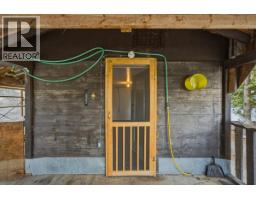 1880 Highway 6, Lumby, BC V0E2G1 Photo 57