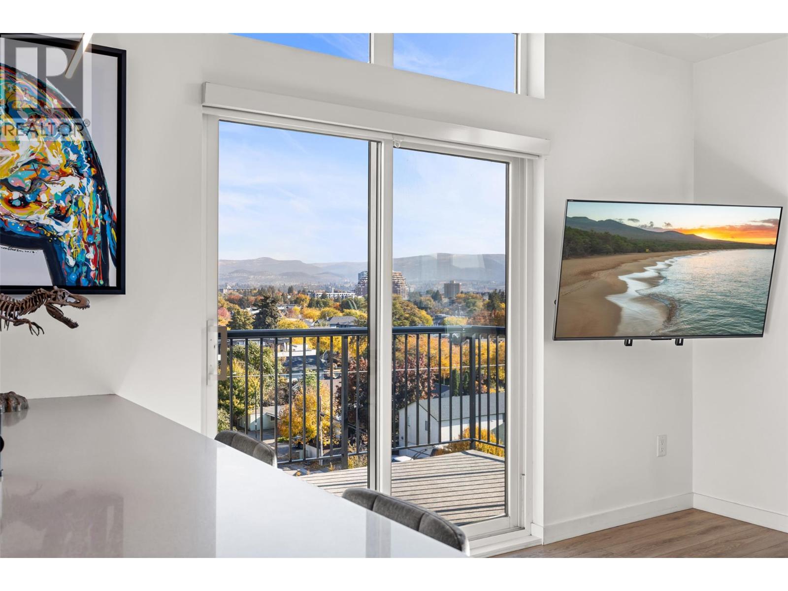 604 660 Cawston Avenue, Kelowna