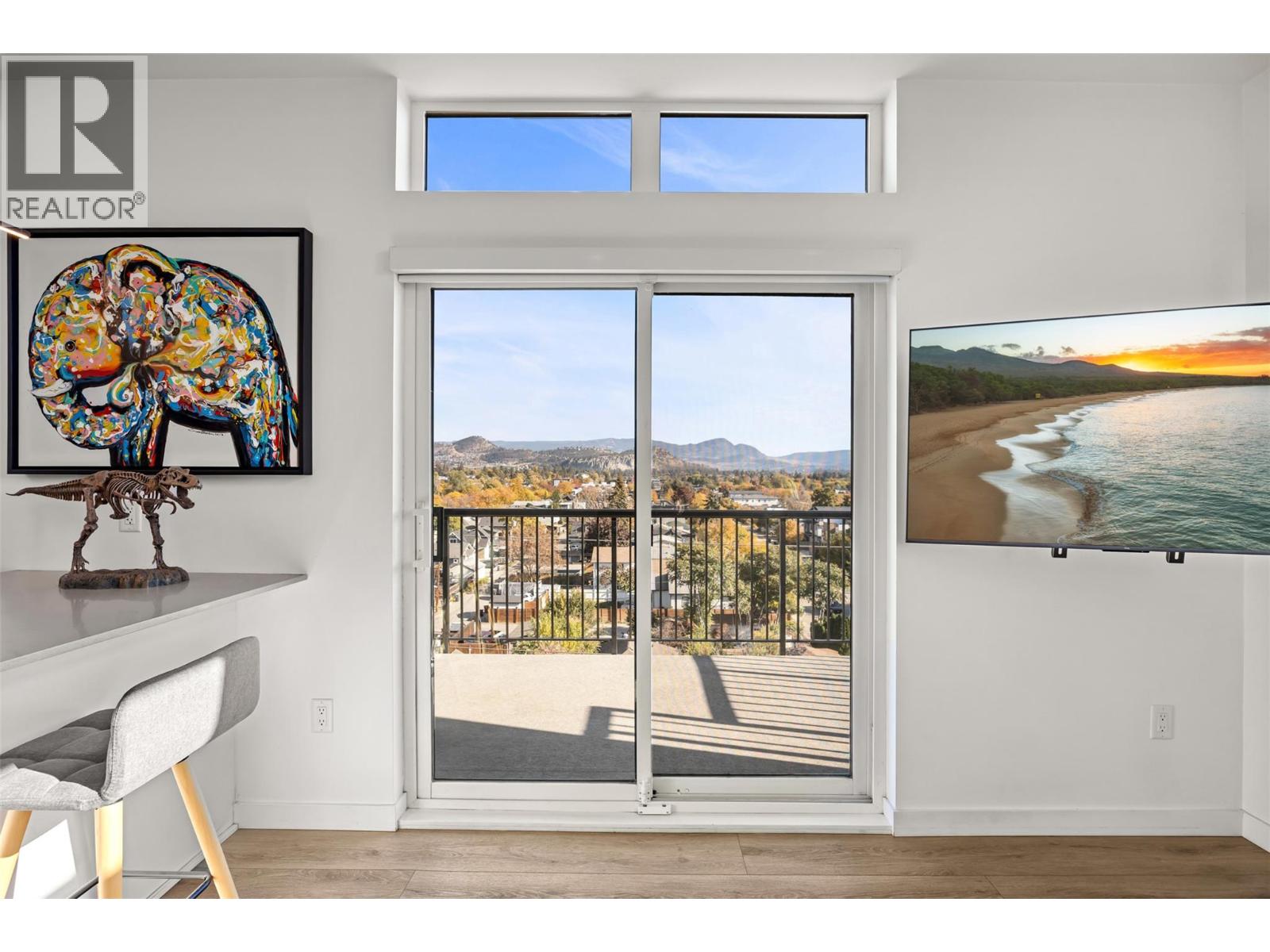 604 660 Cawston Avenue, Kelowna