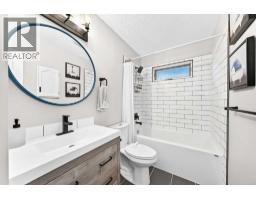 11 Shawbrooke Circle Sw, Calgary, AB T2Y2Y4 Photo 25