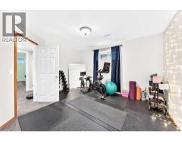 11 Shawbrooke Circle Sw, Calgary, AB T2Y2Y4 Photo 31