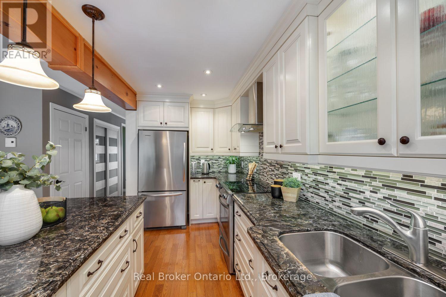 7 Wiesenweg, Scugog, ON photo 11