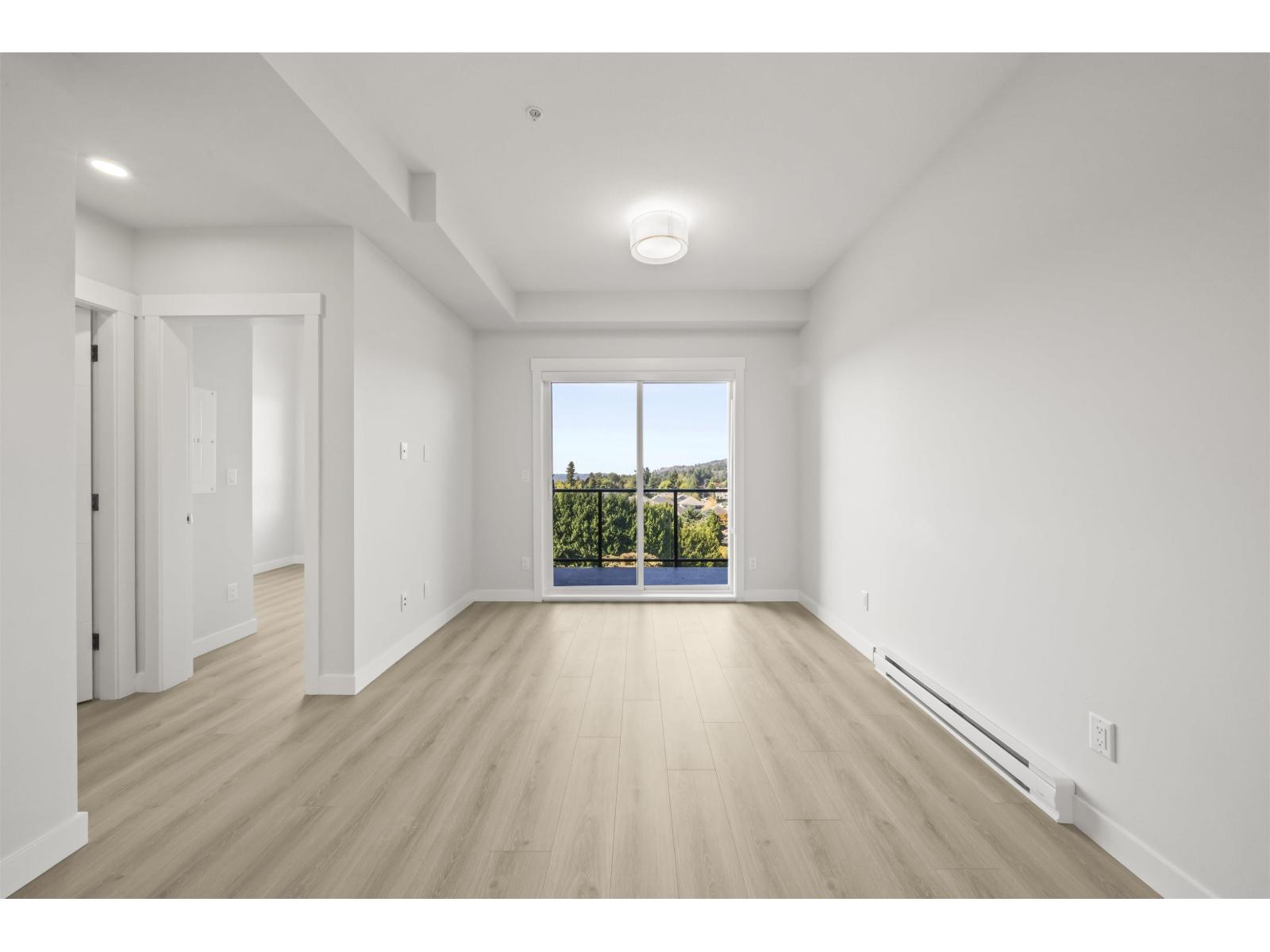 316 8423 CEDAR STREET, Mission - Image 1