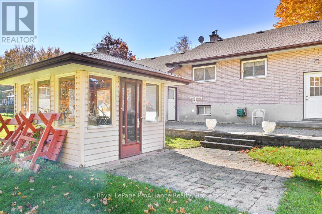 21851 Loyalist Parkway, Quinte West, ON photo 13