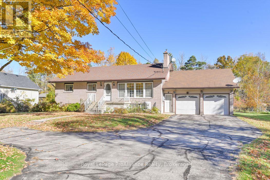 21851 Loyalist Parkway, Quinte West, ON photo 2