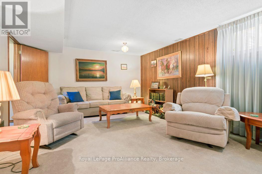 21851 Loyalist Parkway, Quinte West, ON photo 35