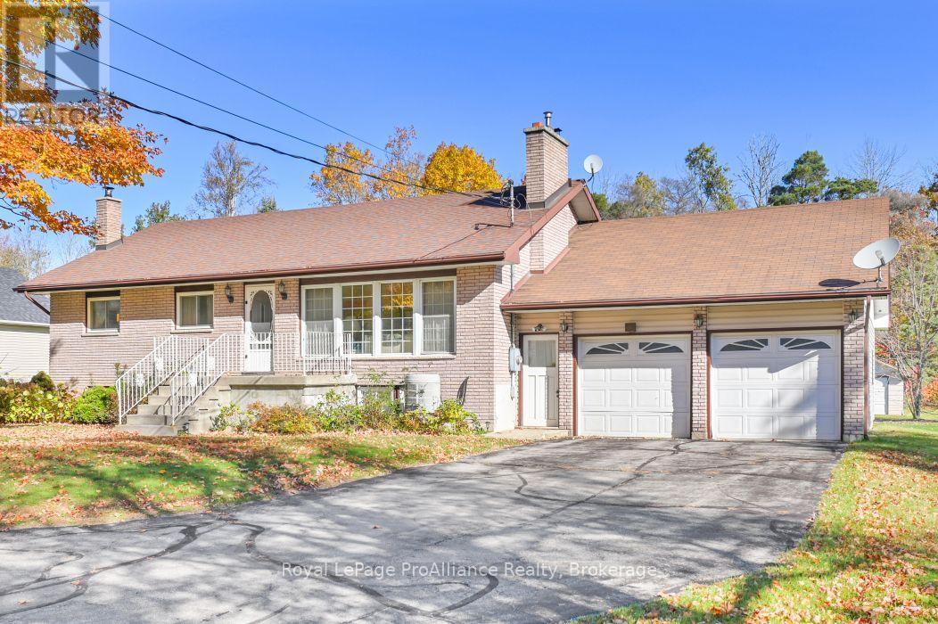 21851 Loyalist Parkway, Quinte West, ON photo 39