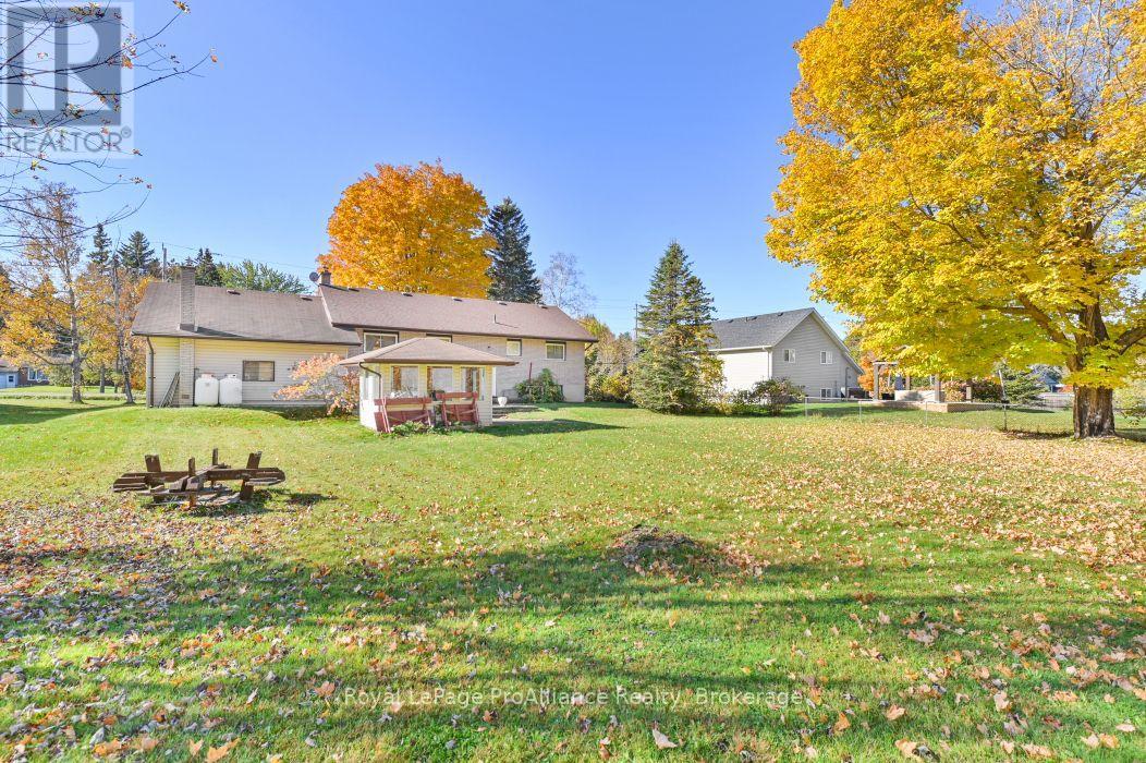 21851 Loyalist Parkway, Quinte West, ON photo 7