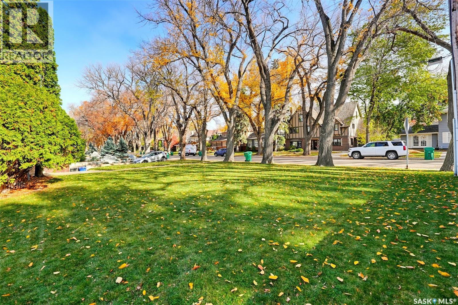 327 Saskatchewan CRESCENT W, Saskatoon — photo 14