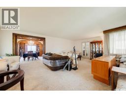 327 Saskatchewan Crescent W, Saskatoon, SK S7M0A2 Photo 30