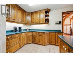 327 Saskatchewan Crescent W, Saskatoon, SK S7M0A2 Photo 36