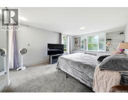 327 Saskatchewan Crescent W, Saskatoon, SK S7M0A2 Photo 48