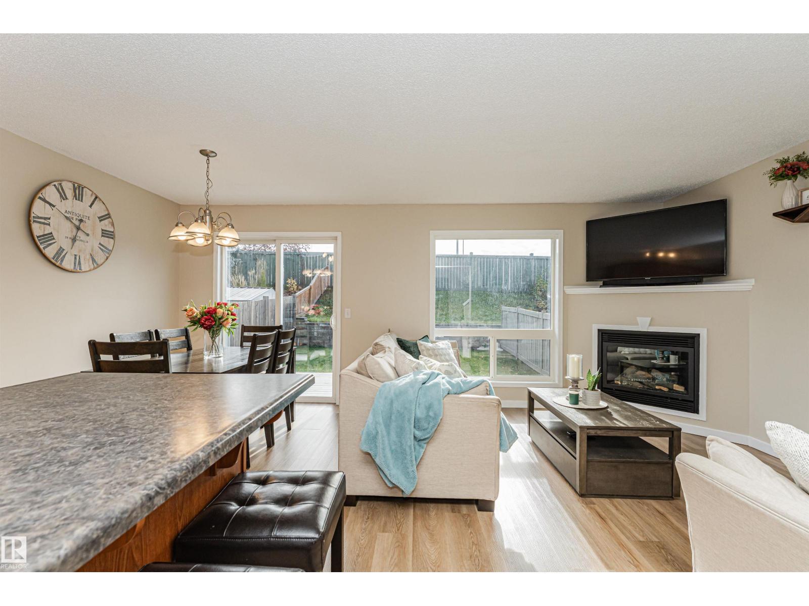 51 VAUGHN AV, Spruce Grove — photo 12
