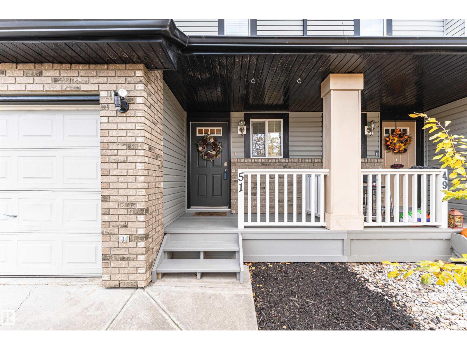 51 VAUGHN AV, Spruce Grove — photo 2