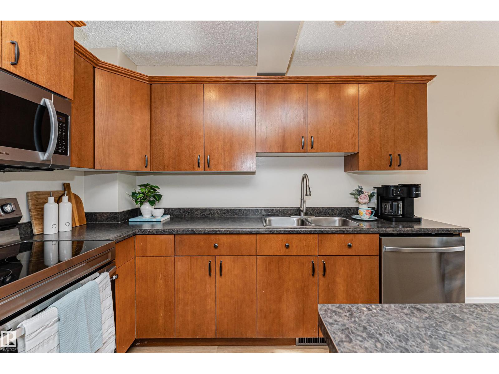 51 VAUGHN AV, Spruce Grove — photo 22