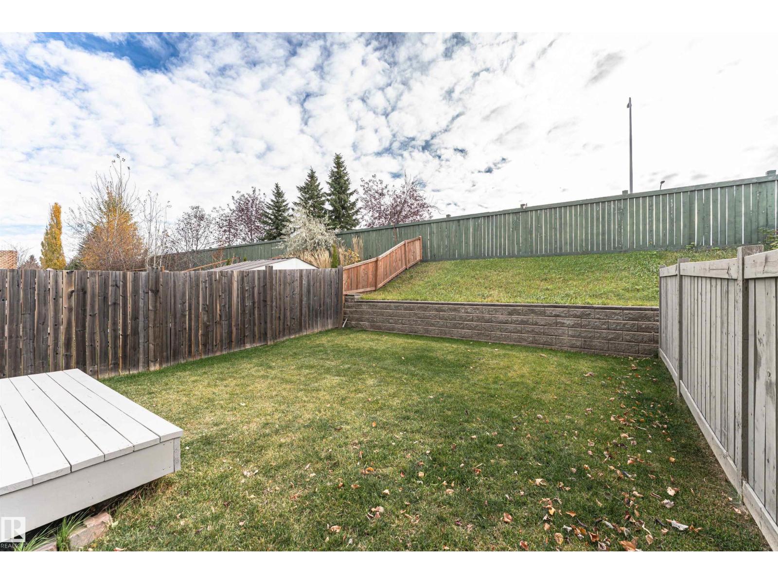 51 Vaughn Avenue, photo 54