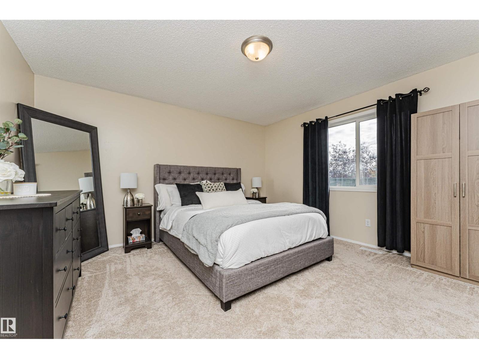 51 VAUGHN AV, Spruce Grove — photo 8