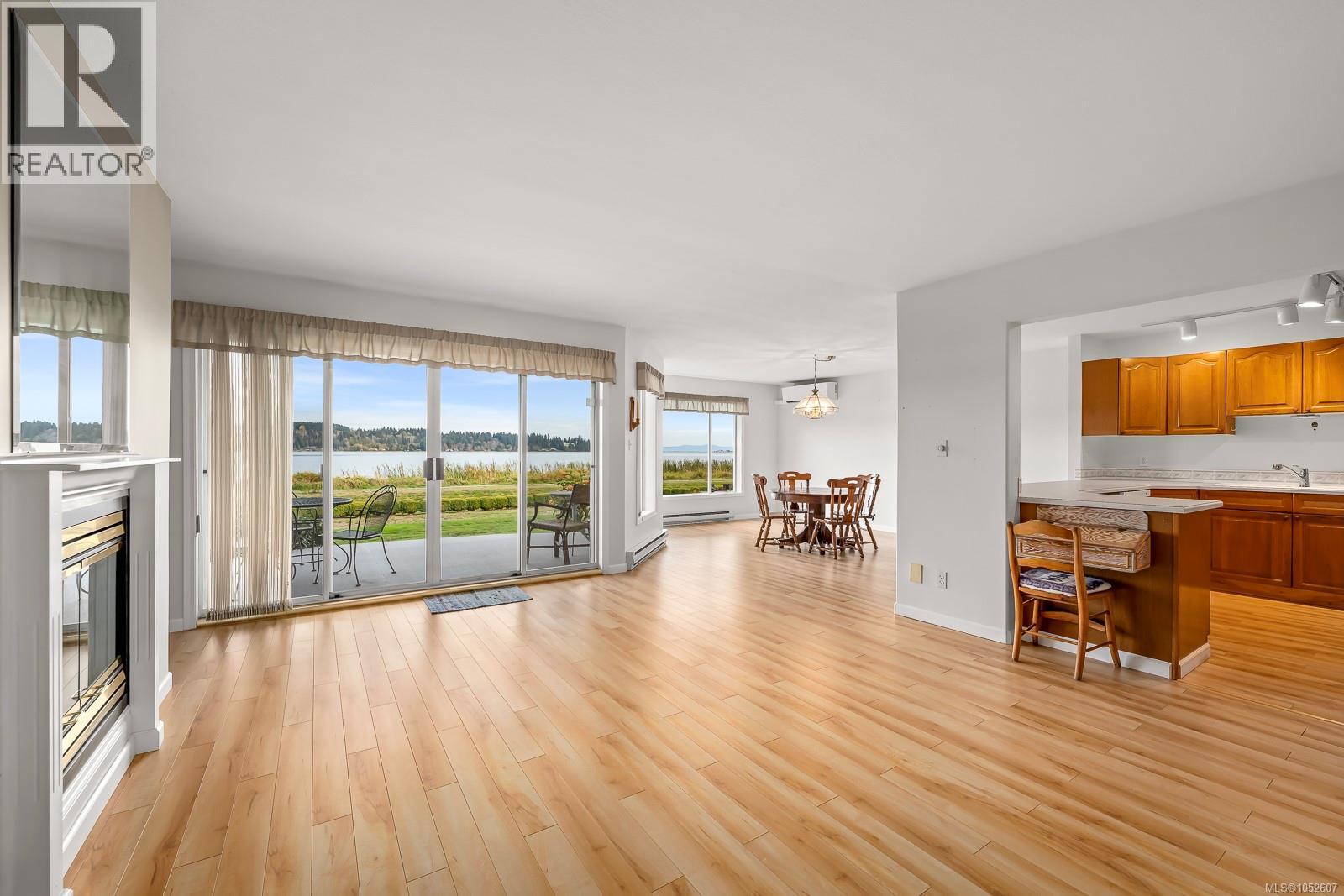 104 2970 Cliffe Ave, Courtenay - Image 1