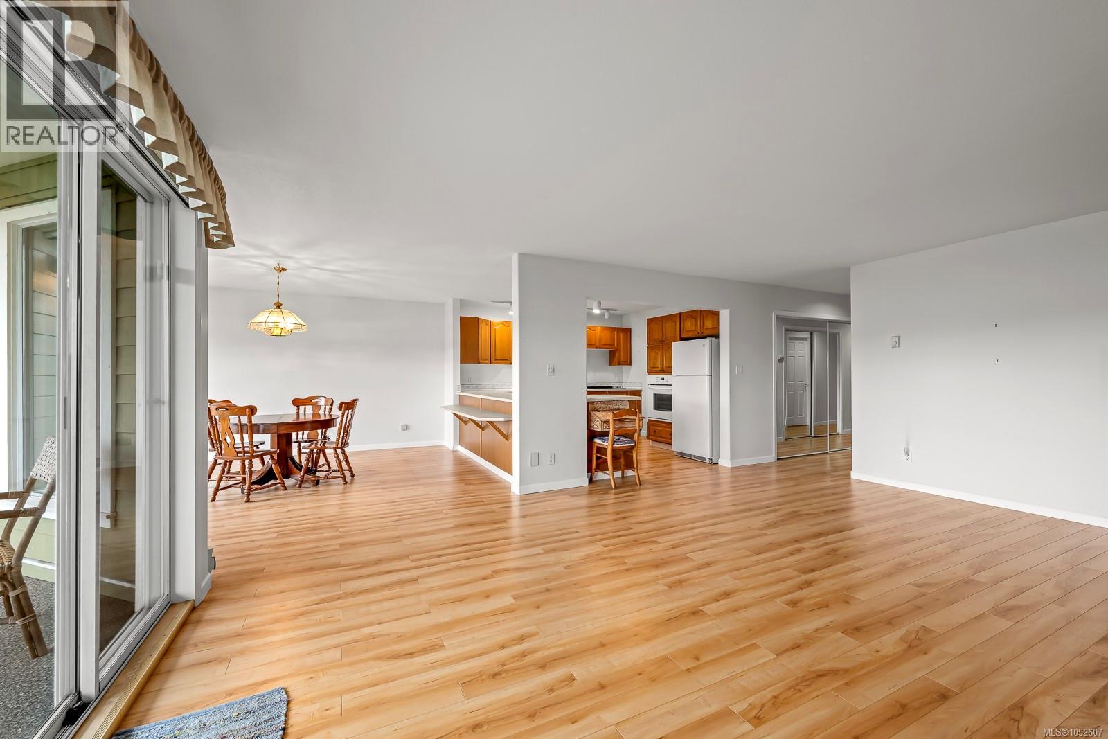 104 2970 Cliffe Ave, Courtenay - Image 1