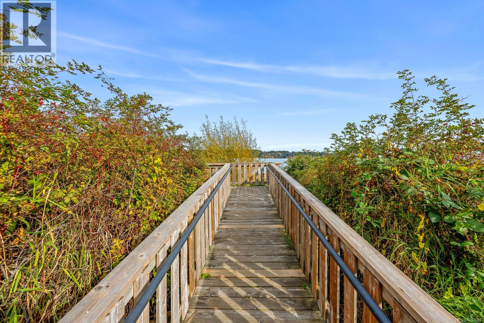 104 2970 Cliffe Ave, Courtenay - Image 1