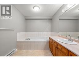 104 2970 Cliffe Ave, Courtenay, BC V9N2L7 Photo 24