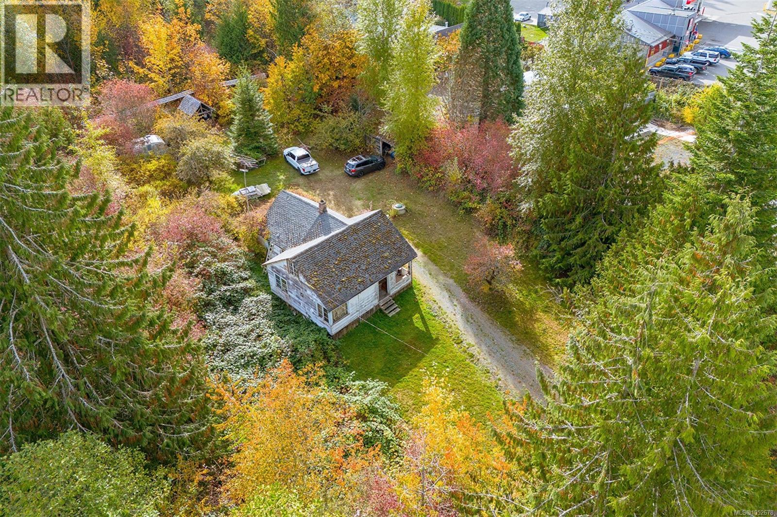 2470 ALBERNI Hwy E, Coombs - Image 1