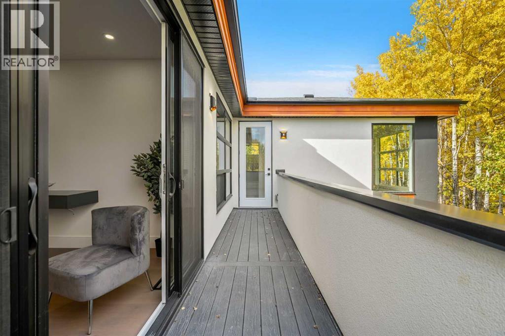3642 85 Street SW photo 25