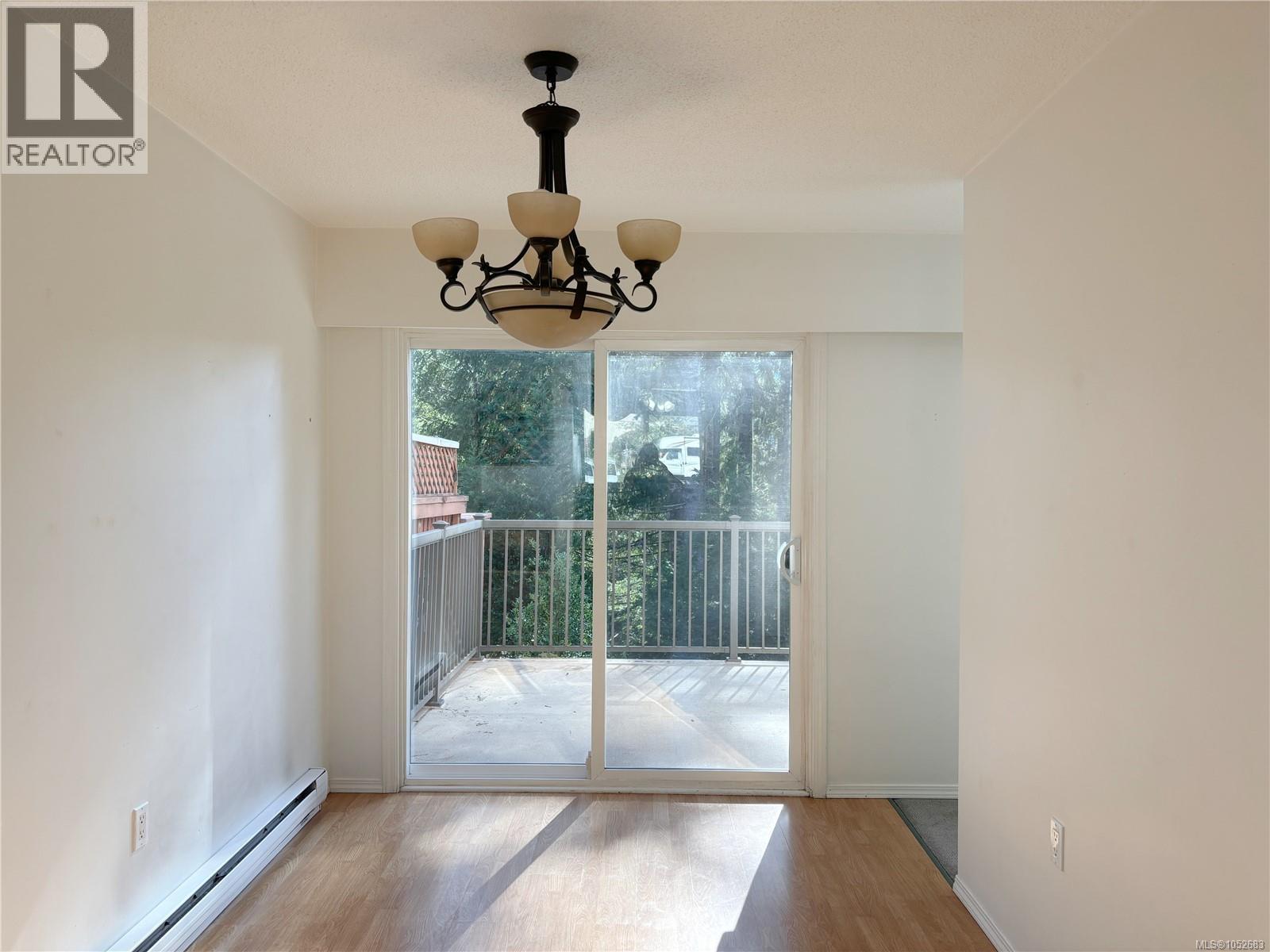 382 Chamiss Cres, Gold River - Image 1