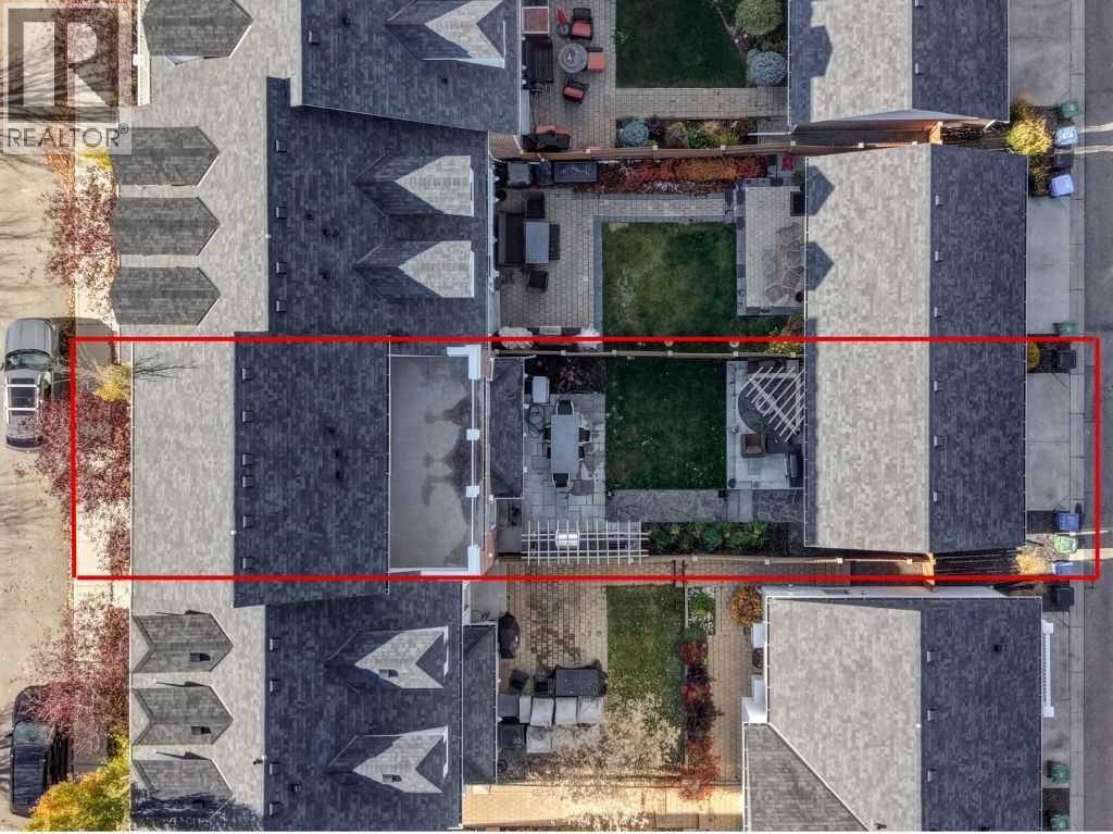 68 Victoria Cross Boulevard SW photo 46
