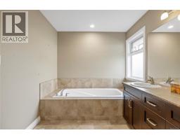 315 Crabapple Cres, Parksville, BC V9P2J1 Photo 19