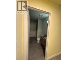 318 Spruce Street Unit# 1202, Waterloo, ON N2L3H6 Photo 10