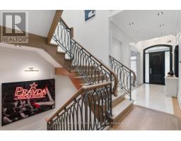 523 Vesta Drive, Toronto, ON M5P3A9 Photo 18