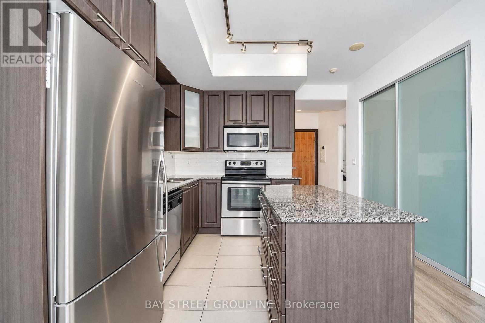 2005 - 500 SHERBOURNE STREET, Toronto (North St. James Town) — photo 11