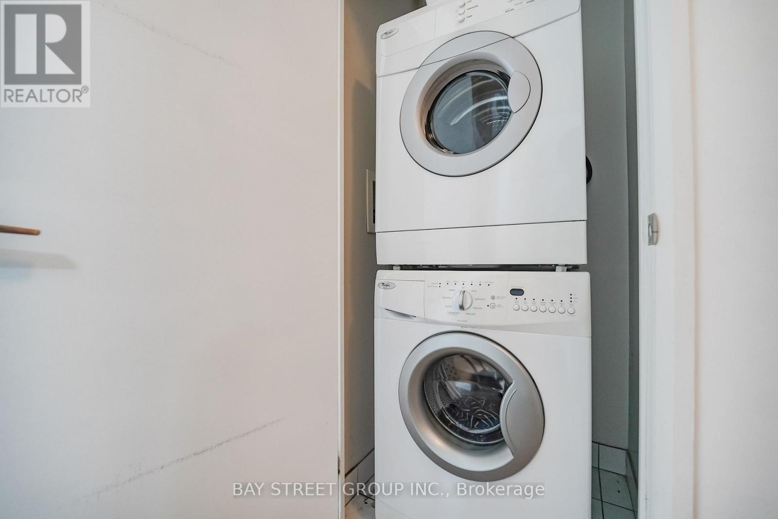 2005 - 500 SHERBOURNE STREET, Toronto (North St. James Town) — photo 5