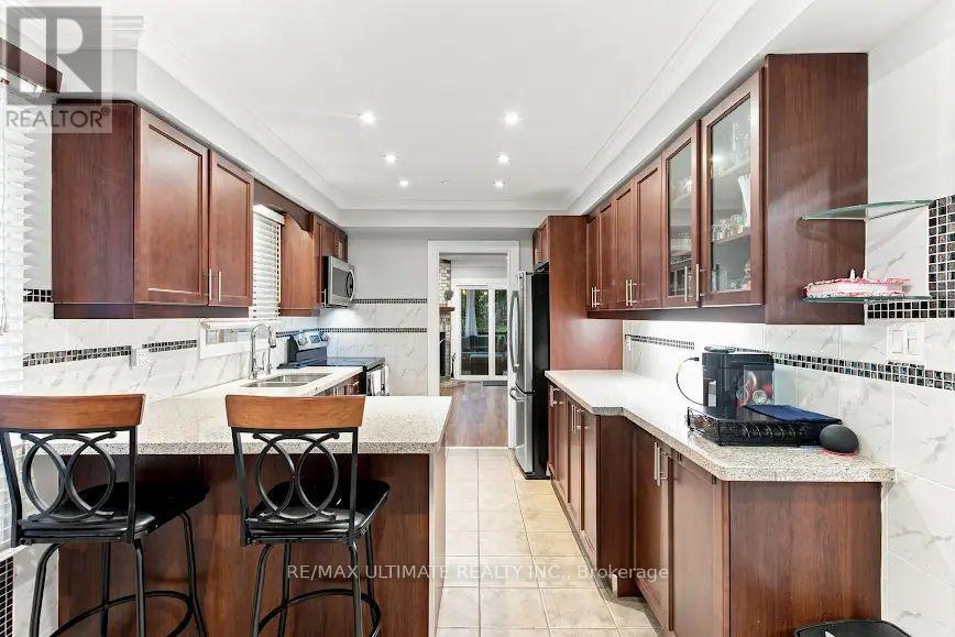 73 Cluett Drive, Ajax, ON photo 6