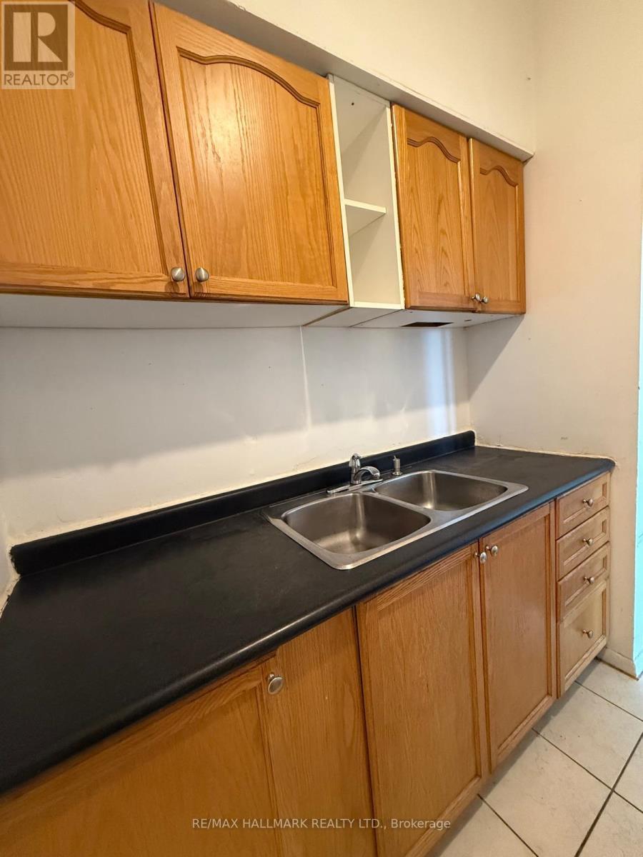 6 - 2881 LAWRENCE STREET, Toronto (Bendale) — photo 6