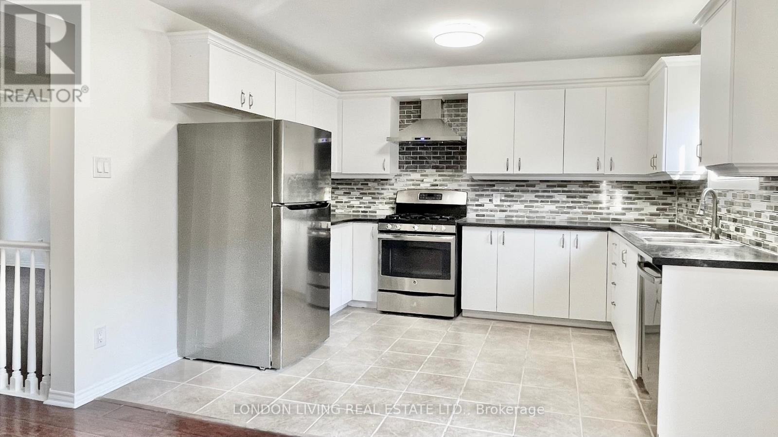3 bedroom Single Family interior view, 47- 25 Erica Crescent, London South (South X), Ontario