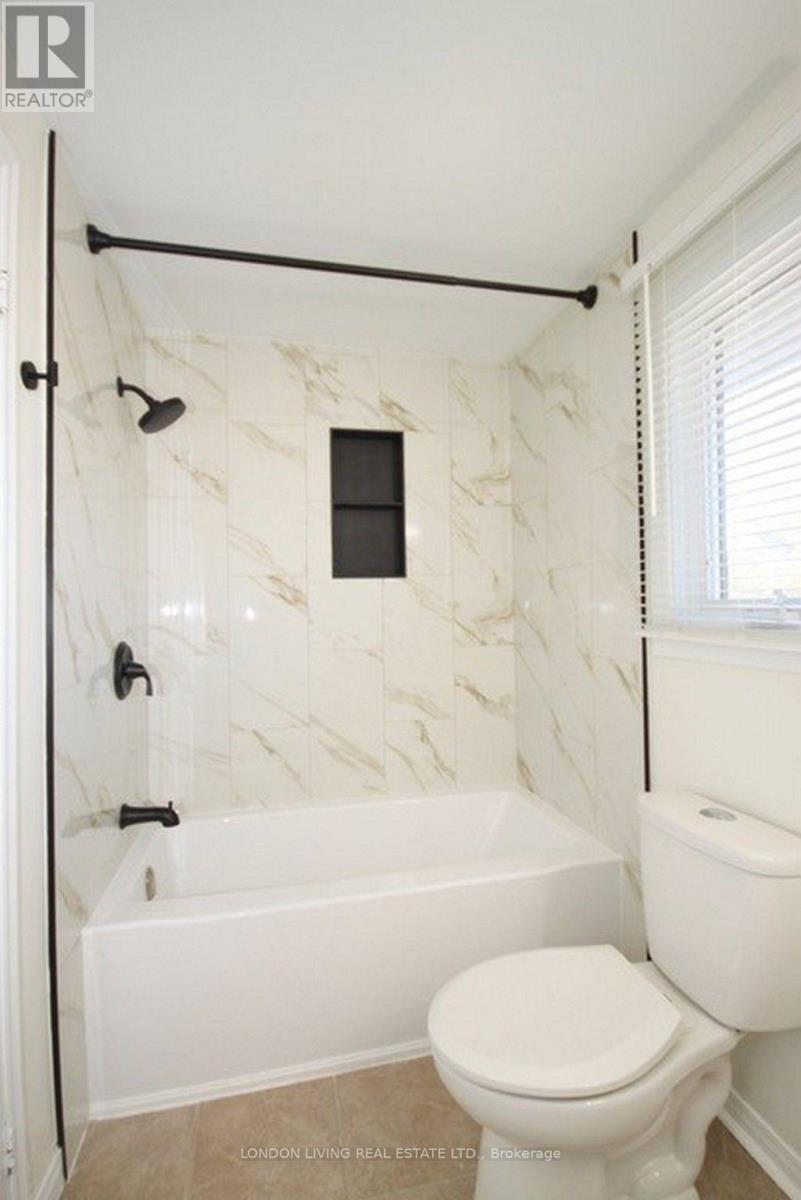 3 bedroom Single Family interior view, 47- 25 Erica Crescent, London South (South X), Ontario