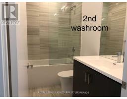 311 - 38 Honeycrisp Crescent, Vaughan, ON L4K0M8 Photo 8