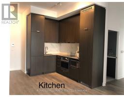 311 - 38 Honeycrisp Crescent, Vaughan, ON L4K0M8 Photo 9