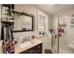 Foyer - 516 4th Avenue E, Owen Sound, ON N4K2N2 Photo 14