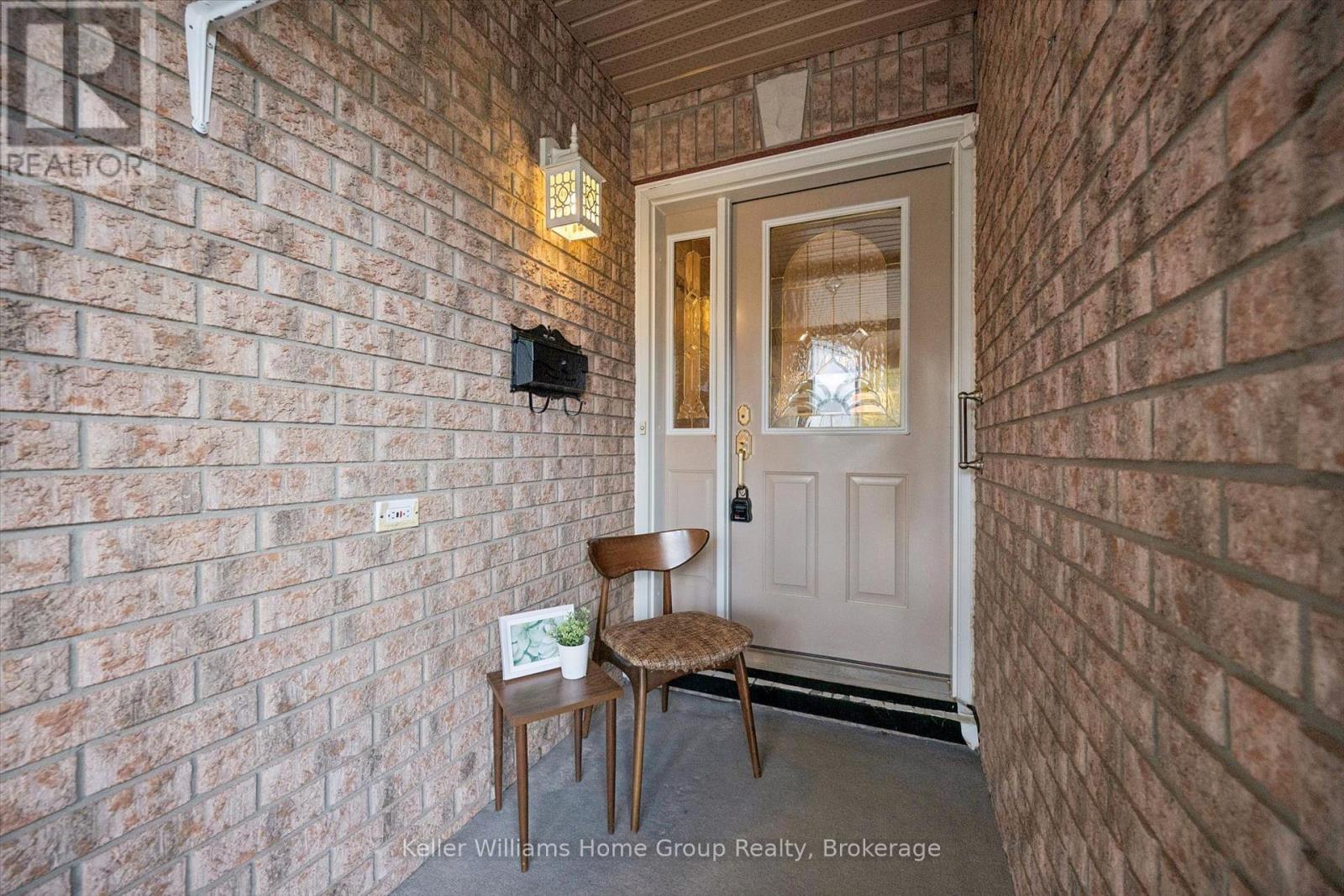 20 BEECHLAWN BOULEVARD - 6