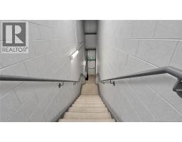 650 Frenette Avenue, photo 8