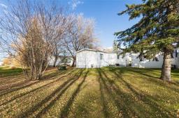 22 Aspen Estates Road, Steinbach, MB R5G0L9 Photo 20