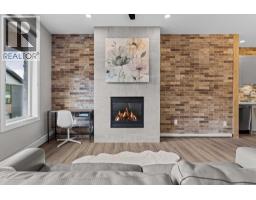 306, 106 Stewart Creek Rise, Canmore, AB T1W0N3 Photo 11