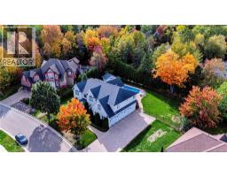 190 Marlborough Drive, photo 2